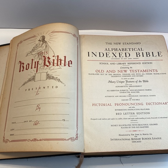 Vintage 1936 New Standard Reference Bible, Cyclopedic Indexed - Picture 8 of 16